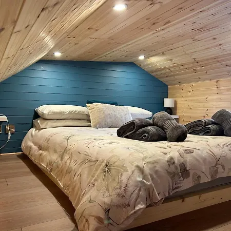 Sionnach - Private Outdoor Hot Tub - Pet Friendly Vakantiehuis *