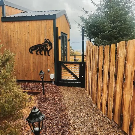 بيت للعطل Sionnach - Private Outdoor Hot Tub - Pet Friendly *